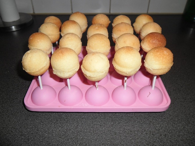 Reductor incompleet Anoi Test: Xenos Cake Pop Maker »